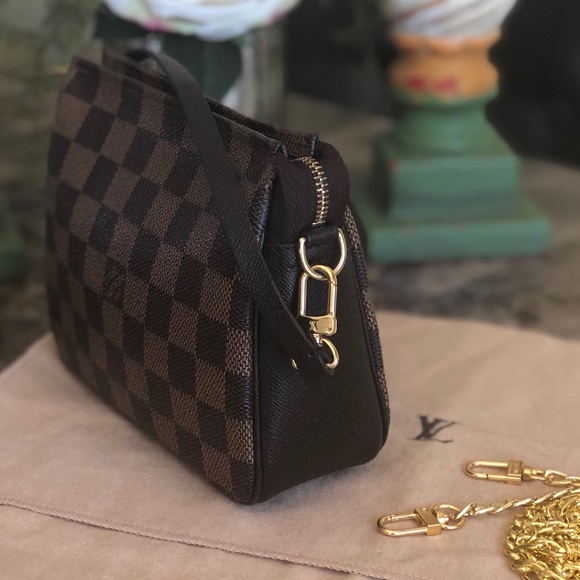 AUTH Louis Vuitton Truth & DUSTBAG🌺LIKE NEW COND - Picture 5 of 8